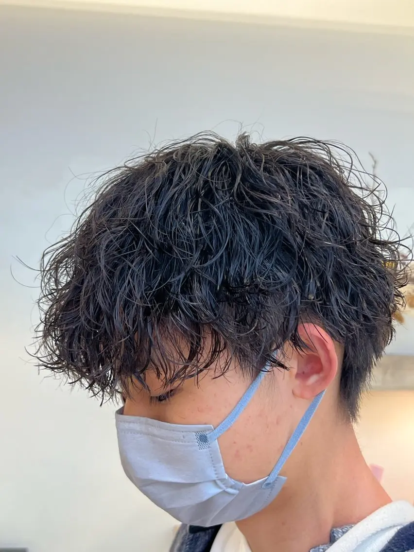 ショート パーマ メンズ メンズパーマ 🇺🇸サーフカール 🇺🇸ケンシロウのヘアスタイル