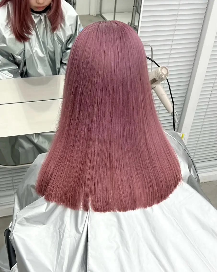 ロング ヘアカラー トリートメント kouji メンズバレイヤージュのヘアスタイル