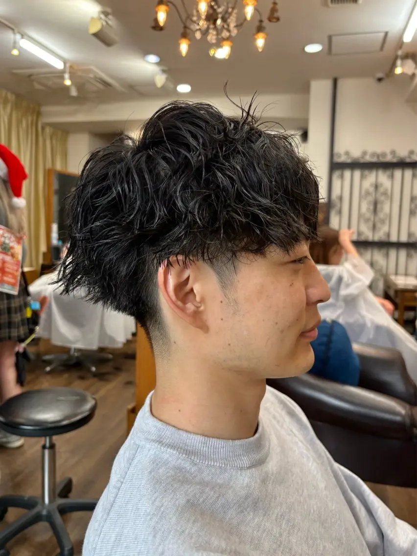 パーマ メンズ 💈直毛×ツイスパの プロ🥷清水真之介のヘアスタイル