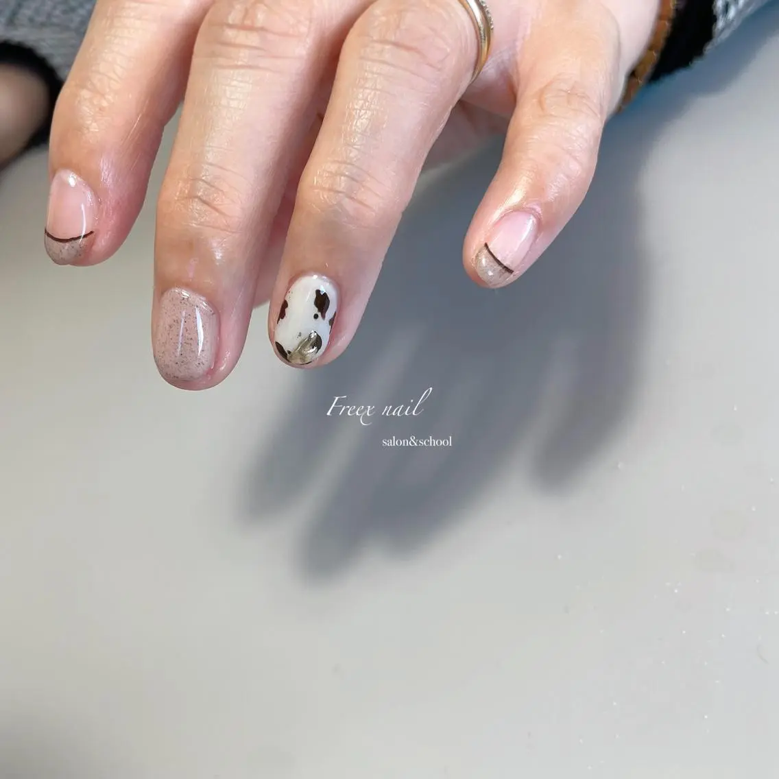 ネイル アニマル柄 フレンチネイル ハンドネイル ハンドケア freex nail /ニュアンス/個性派のネイルデザイン
