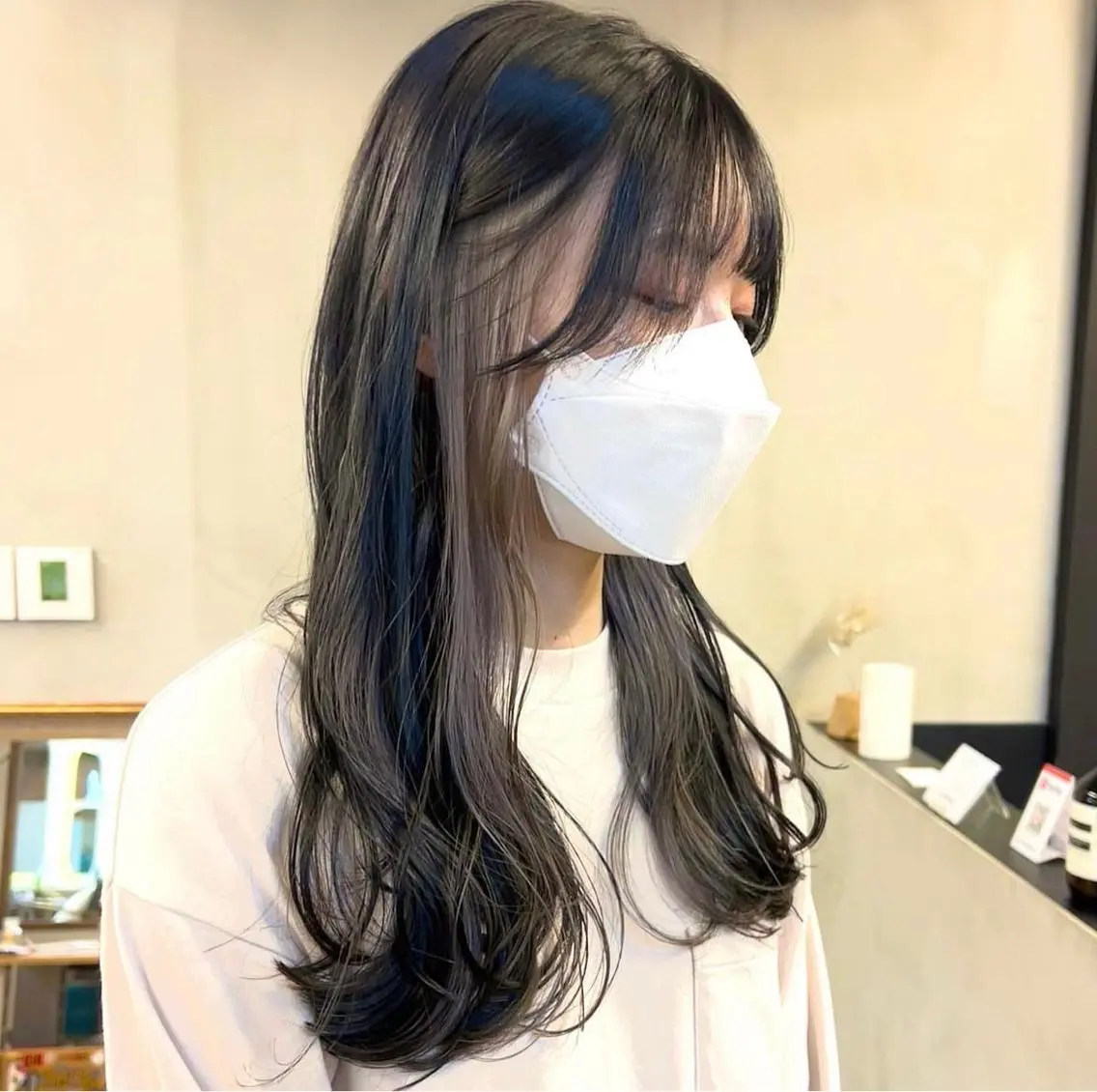 ロング カラー パーマ ヘアアレンジ メンズ キッズ ネイル マツエク・マツパ アイブロウ カット ヘアカラー 前川 朋香のヘアスタイル