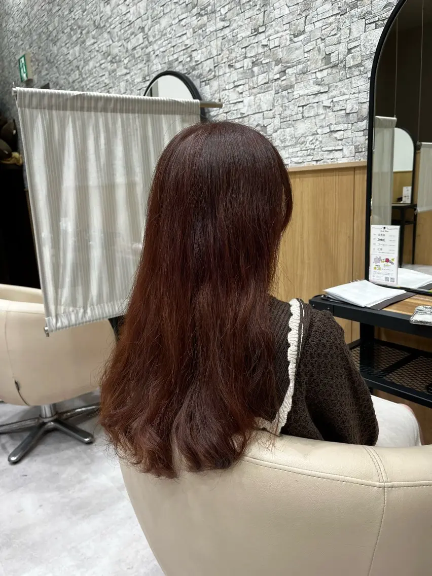ロング 東條 早希のヘアスタイル