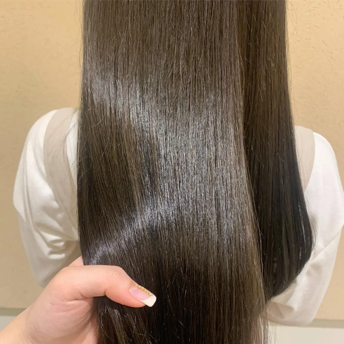 ロング カラー ベージュカラー オリーブベージュ ヘアカラー トリートメント 𝒢𝒾𝓇𝓁𝓎 ⑅ 𝓎𝓊𝓀𝒶のヘアスタイル