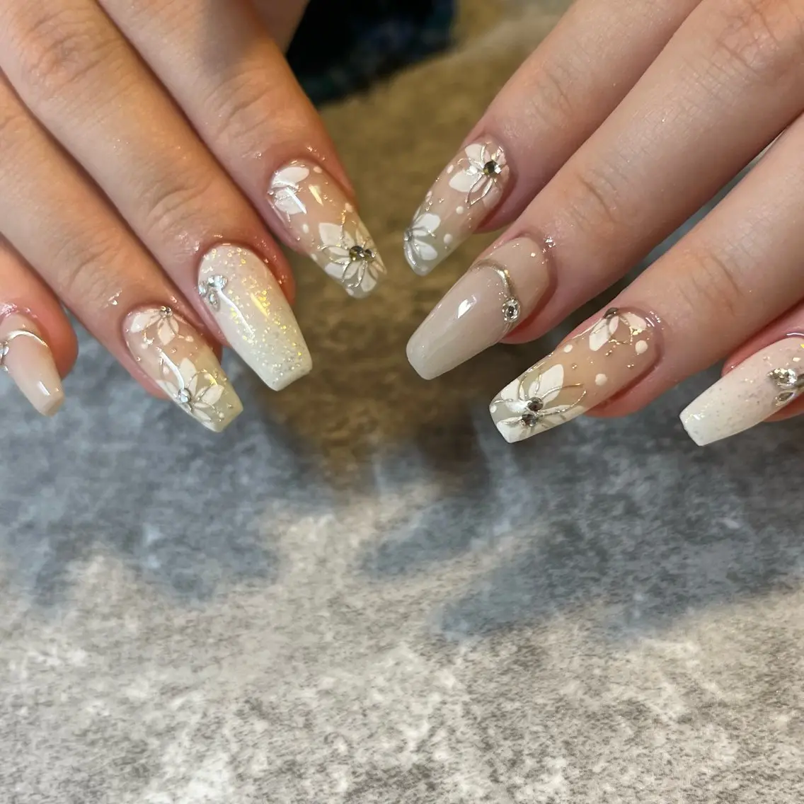 ネイル 成人式 ハンドネイル Lélia nailのネイルデザイン