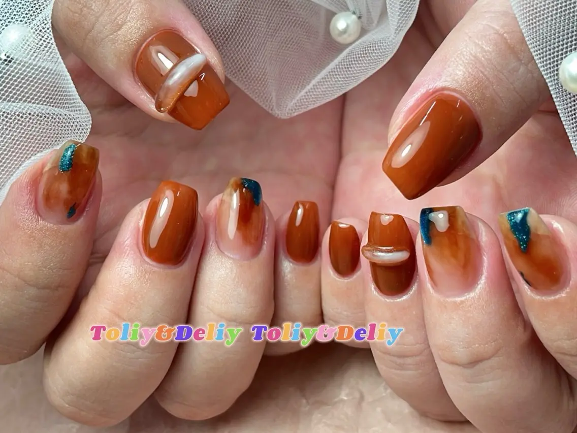 ネイル ハンドネイル ToliyDeliy Nail Salonのネイルデザイン