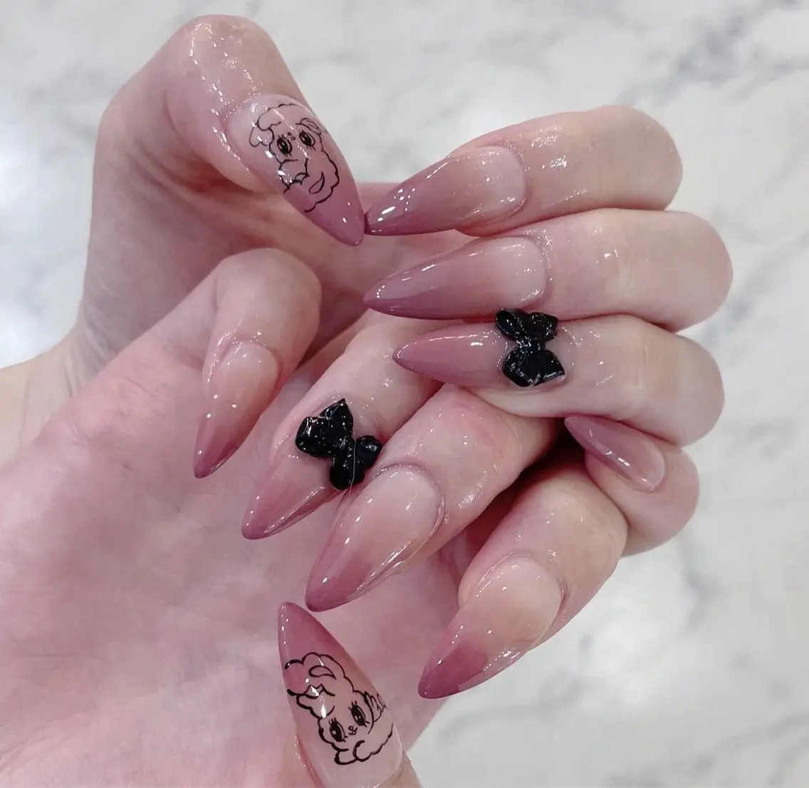ネイル マグネットネイル ミラーネイル ニュアンスネイル ネイルチップ 冬ネイル Lee Nailsのネイルデザイン