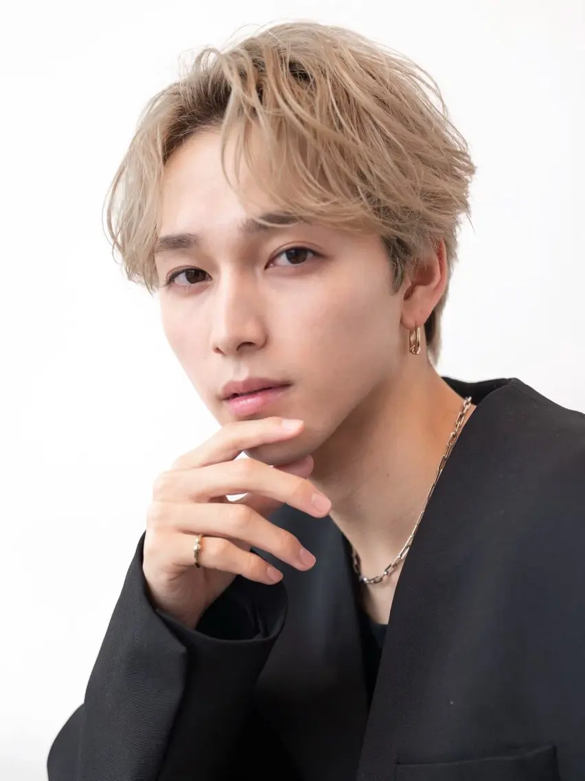 ⭐️【5月限定】⭐️メンズセンターパート×最新トリートメントプチヘッドスパ付き✂️の写真
