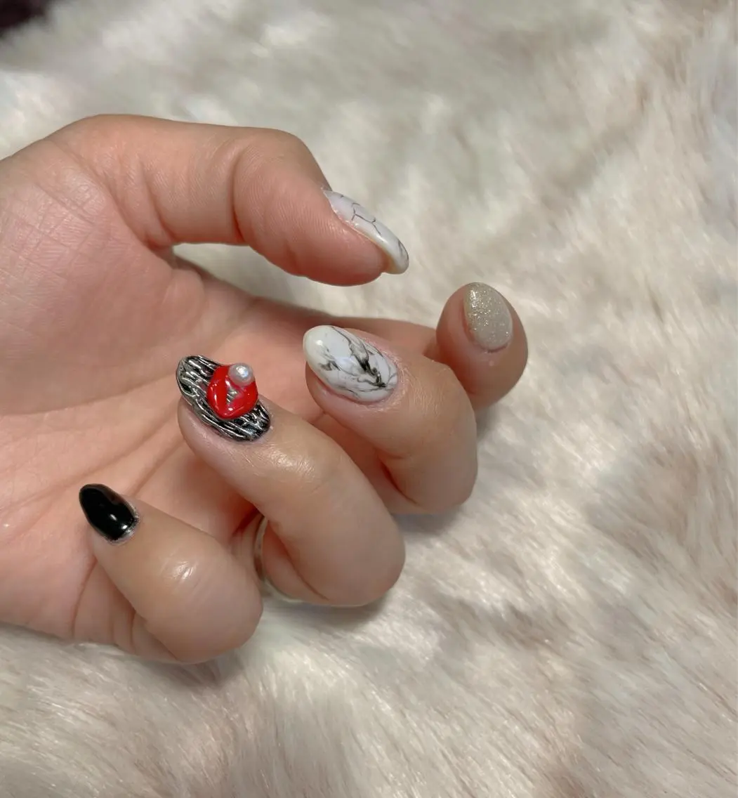 ネイル オーナーネイリスト MAKIのネイルデザイン