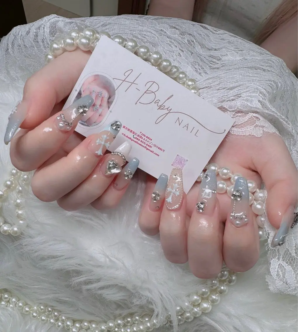 ネイル フレンチネイル ジェルネイル ハロウィン キラキラネイル 韓国ネイル ハンドネイル H.baby Nail Salonのネイルデザイン
