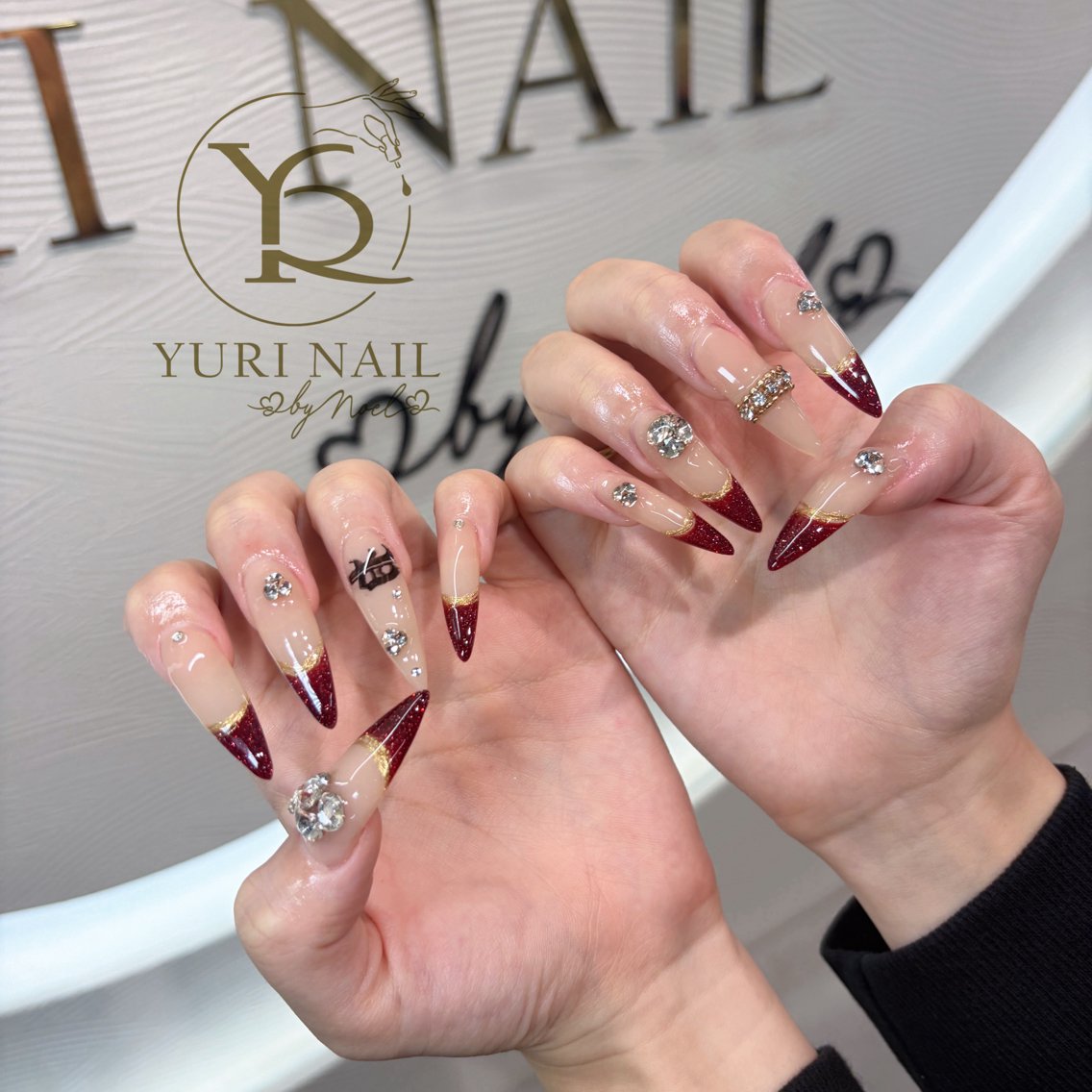 ネイル ハンドネイル YURI Nail NARITAのネイルデザイン