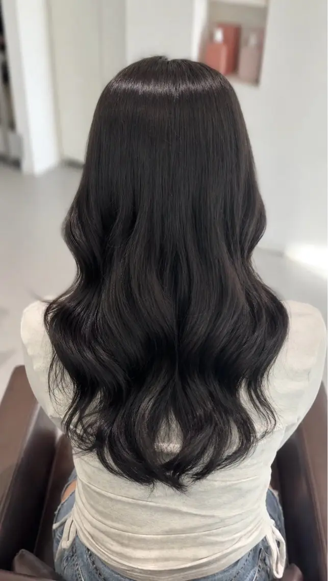 ロング ヘアカラー トリートメント ️🫧透明感カラー& 髪質改善🎀いさきのヘアスタイル