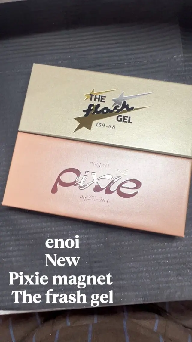 ネイル フラッシュネイル マグネットネイル rui nail 🫧シンプルデザインのネイルデザイン