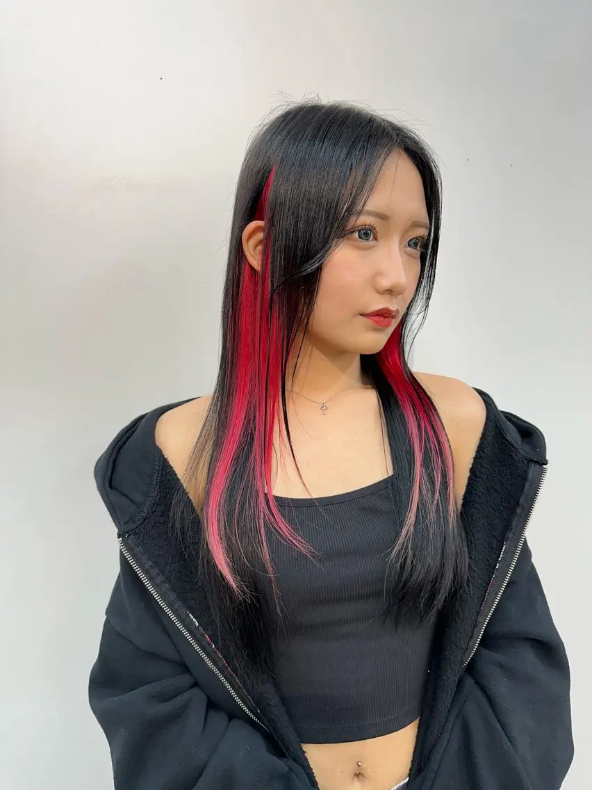 カラー インナーカラー RIN パーマ/暖色カラーのヘアスタイル