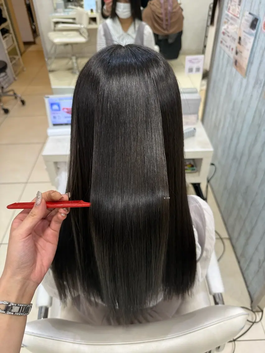 ロング 髪質改善カラー 佐藤🦋.*˚のヘアスタイル