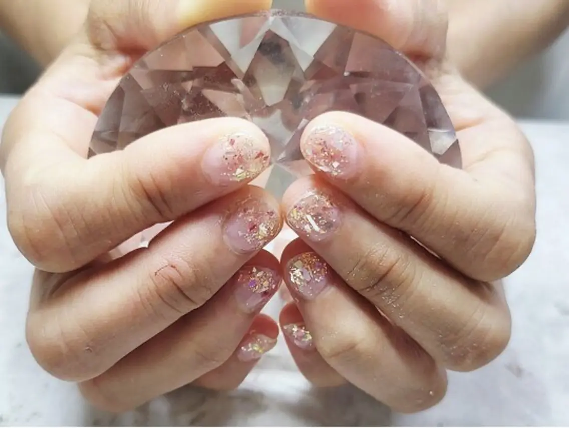 ネイル グラデーション ラメ(グリッター) ラメグラデーション シンプルネイル Nail ecxia ｜Haruna🎀のネイルデザイン