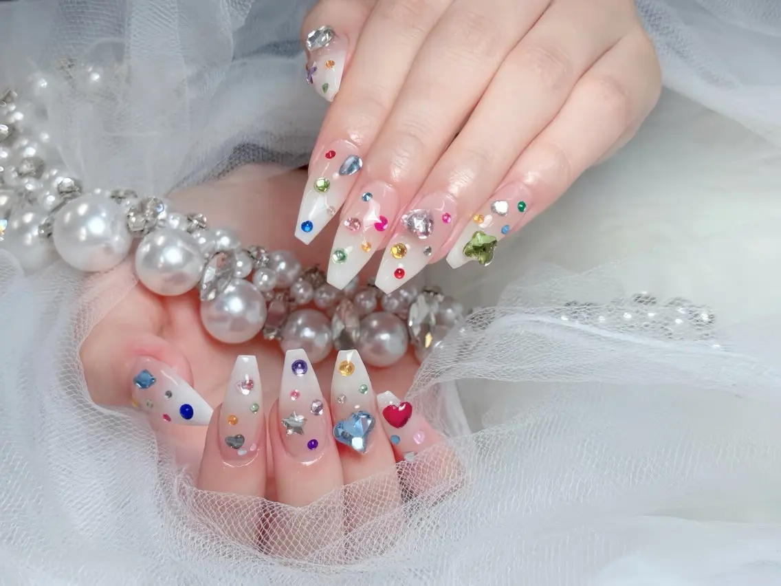 ネイル ブルー ジェルネイル ガーリー グラデーション グリーン ハンドネイル Rin Nail 新大久保店のネイルデザイン