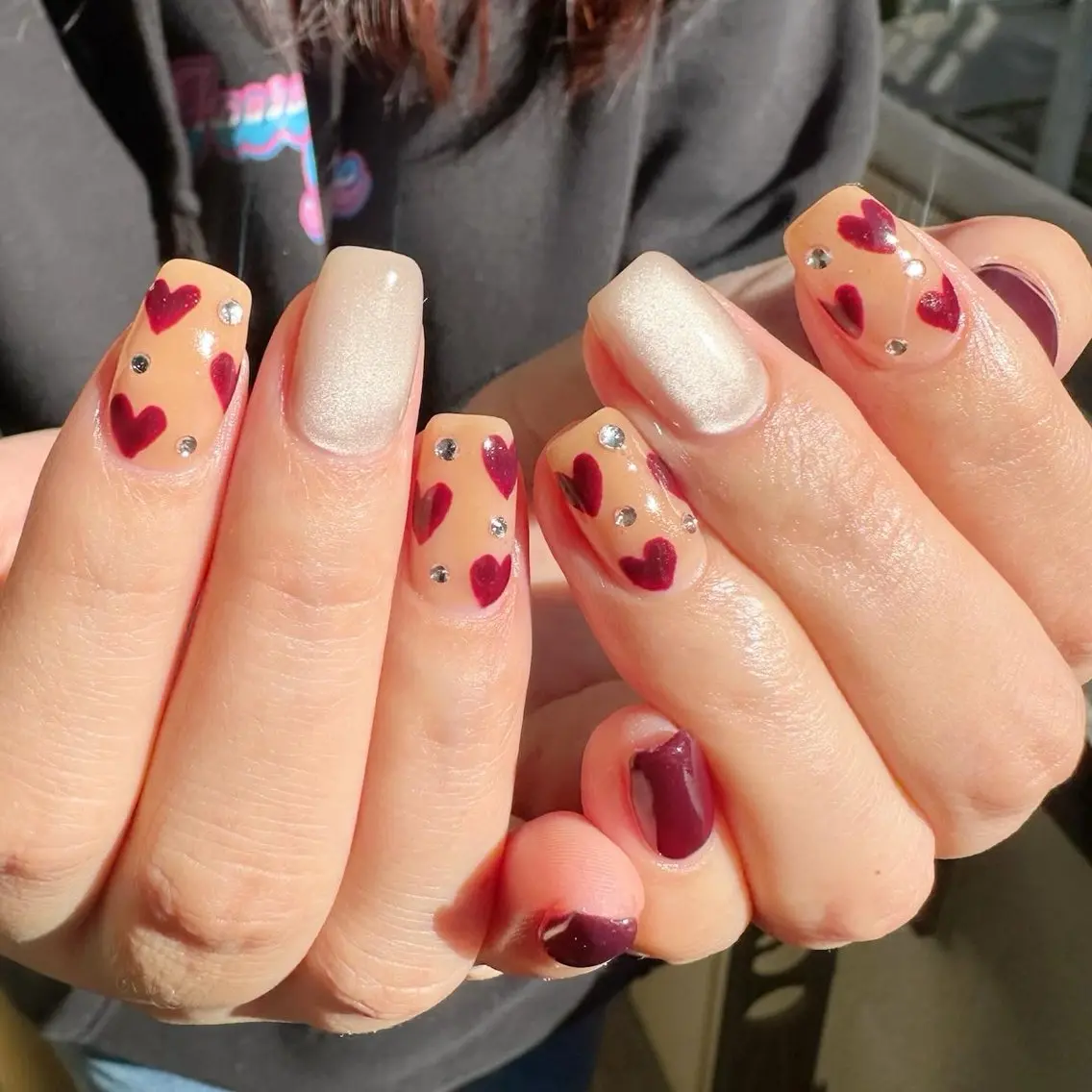 ネイル ハート 氷ネイル・うるうるネイル 韓国ネイル ニュアンスネイル 春ネイル 🪞KAPE NAIL 🪞のネイルデザイン