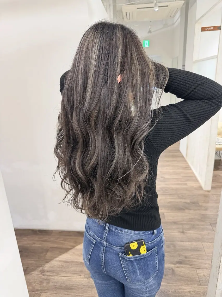 ロング カラー ヘアカラー トリートメント ハイライト⭐️上野 高広のヘアスタイル