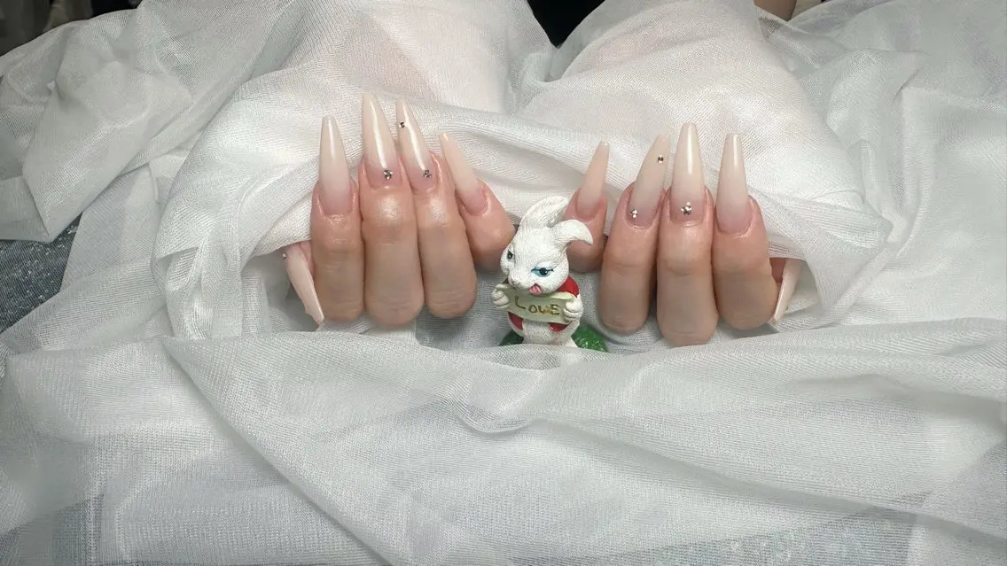 ネイル ハンドネイル モリ ナツミのネイルデザイン
