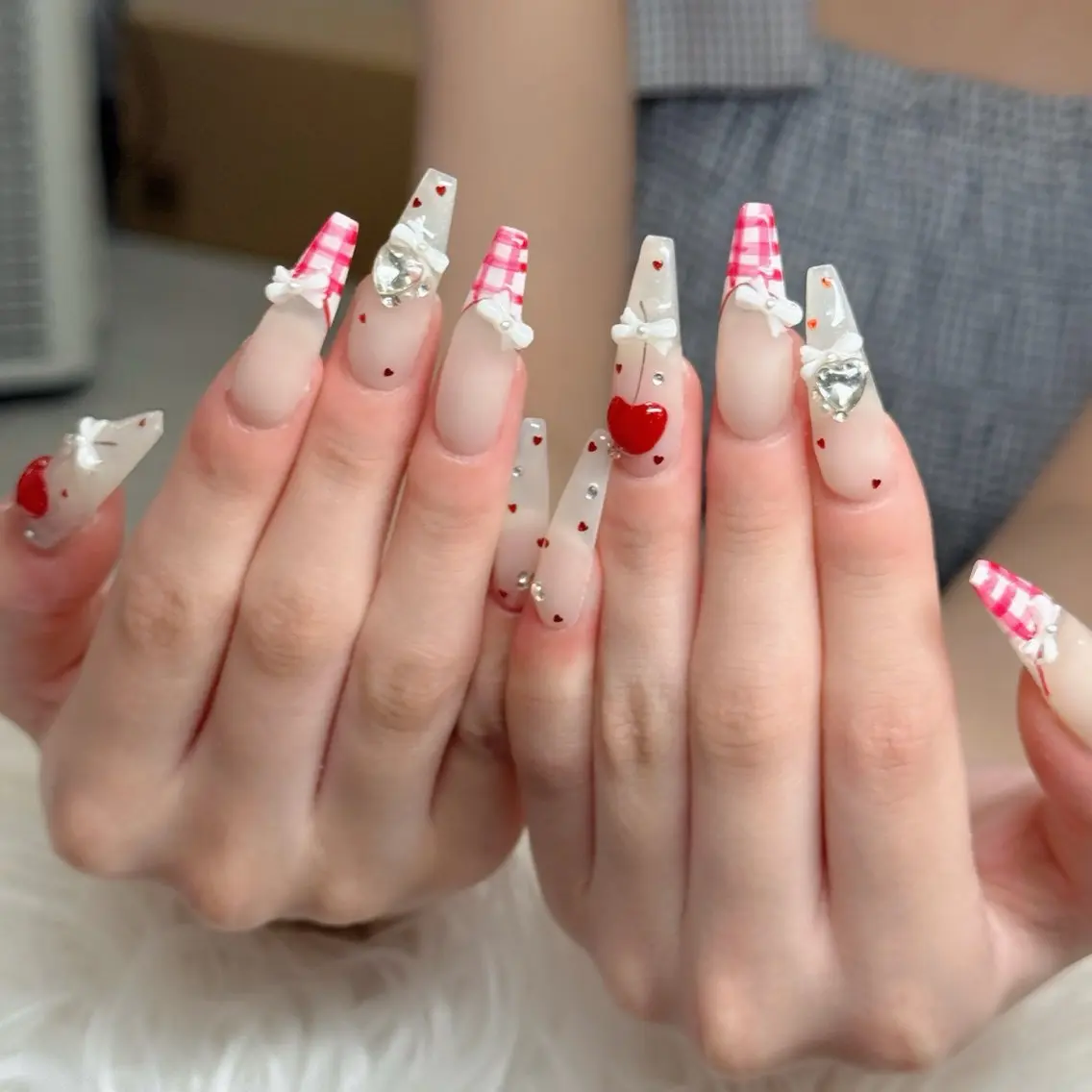 ネイル フットネイル フレンチネイル グラデーション 韓国ネイル ロングネイル ハンドネイル Hani Nail Salonのネイルデザイン
