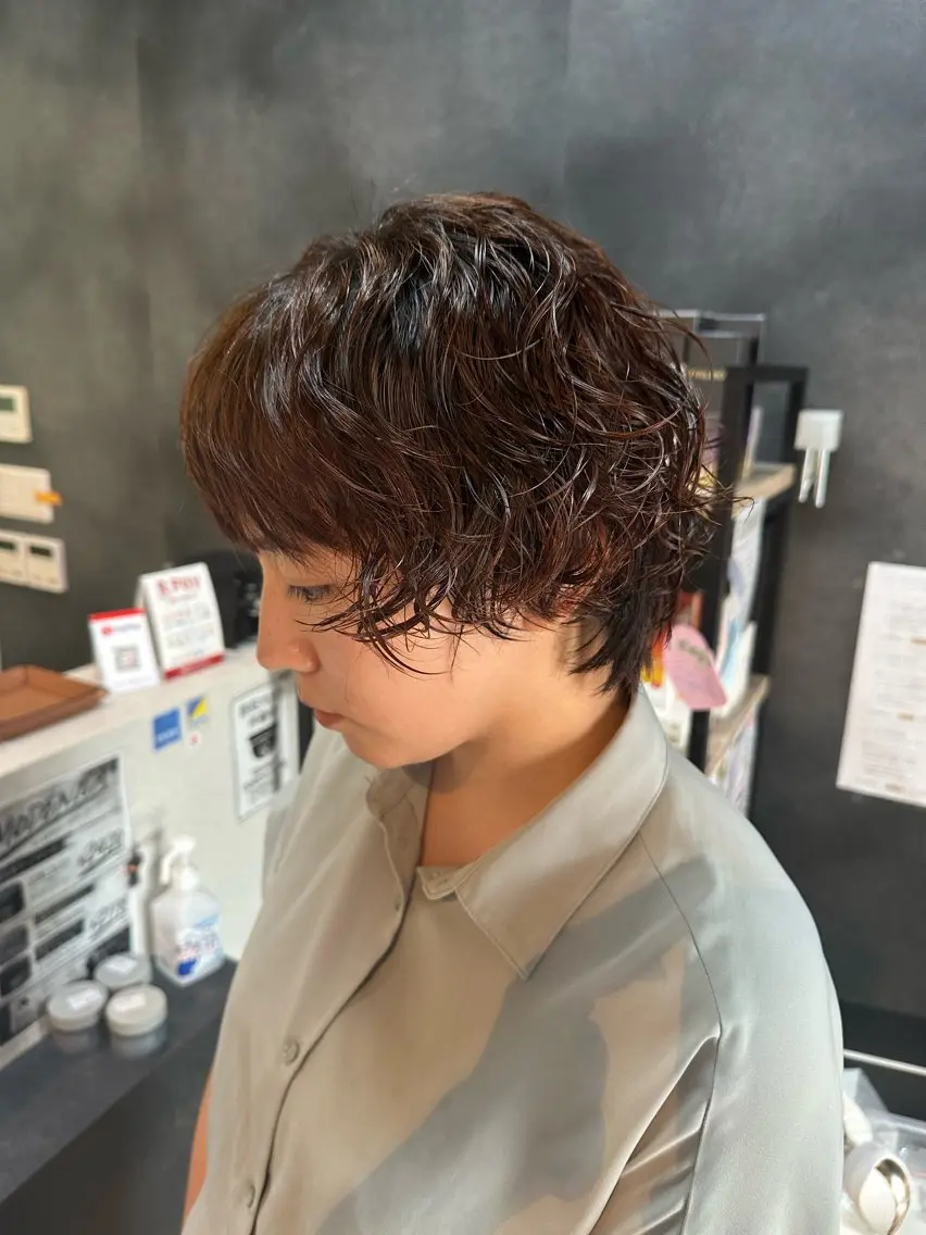 ショート 坂庭 美夢のヘアスタイル