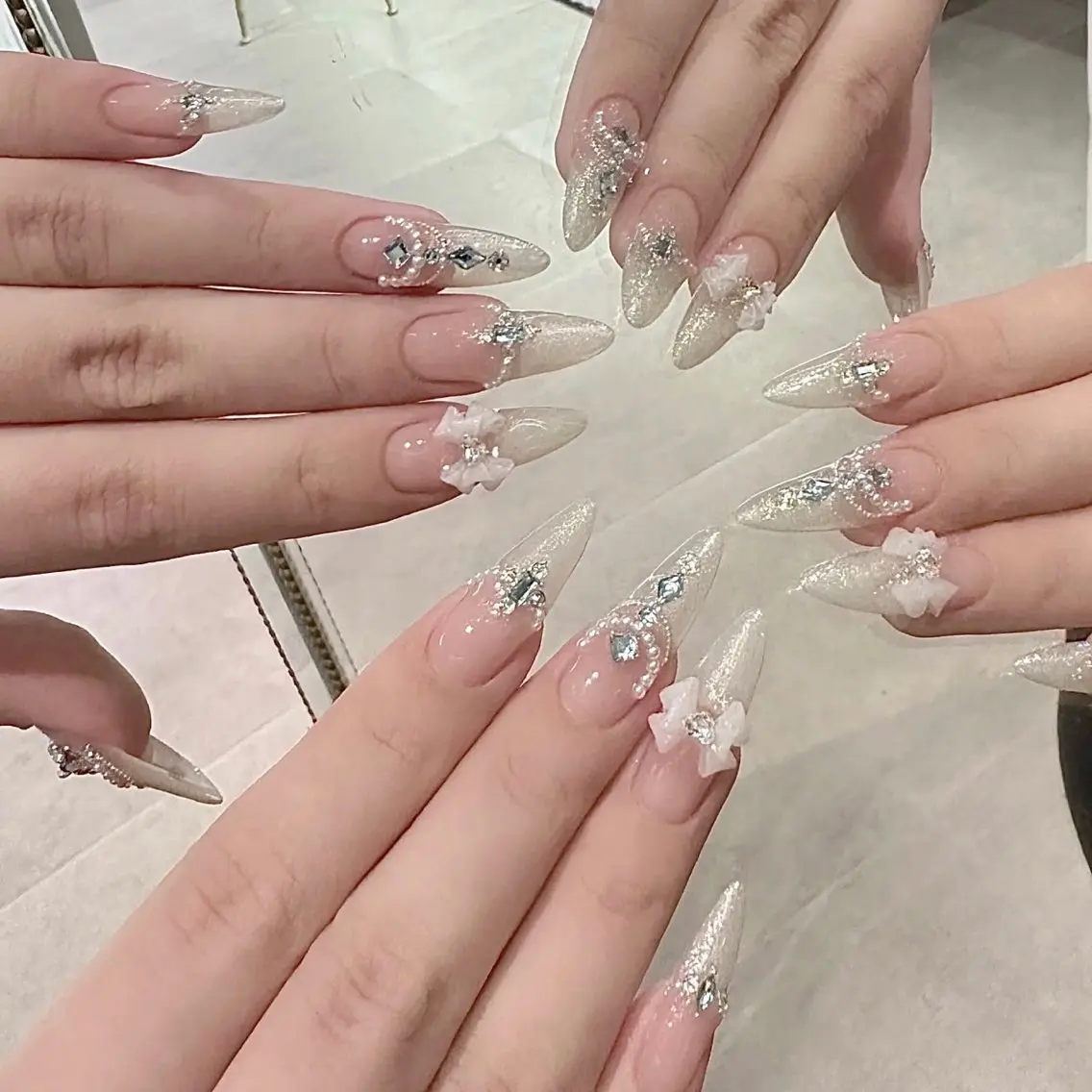 ネイル ハンドネイル ハンドケア More Glam八王子店のネイルデザイン