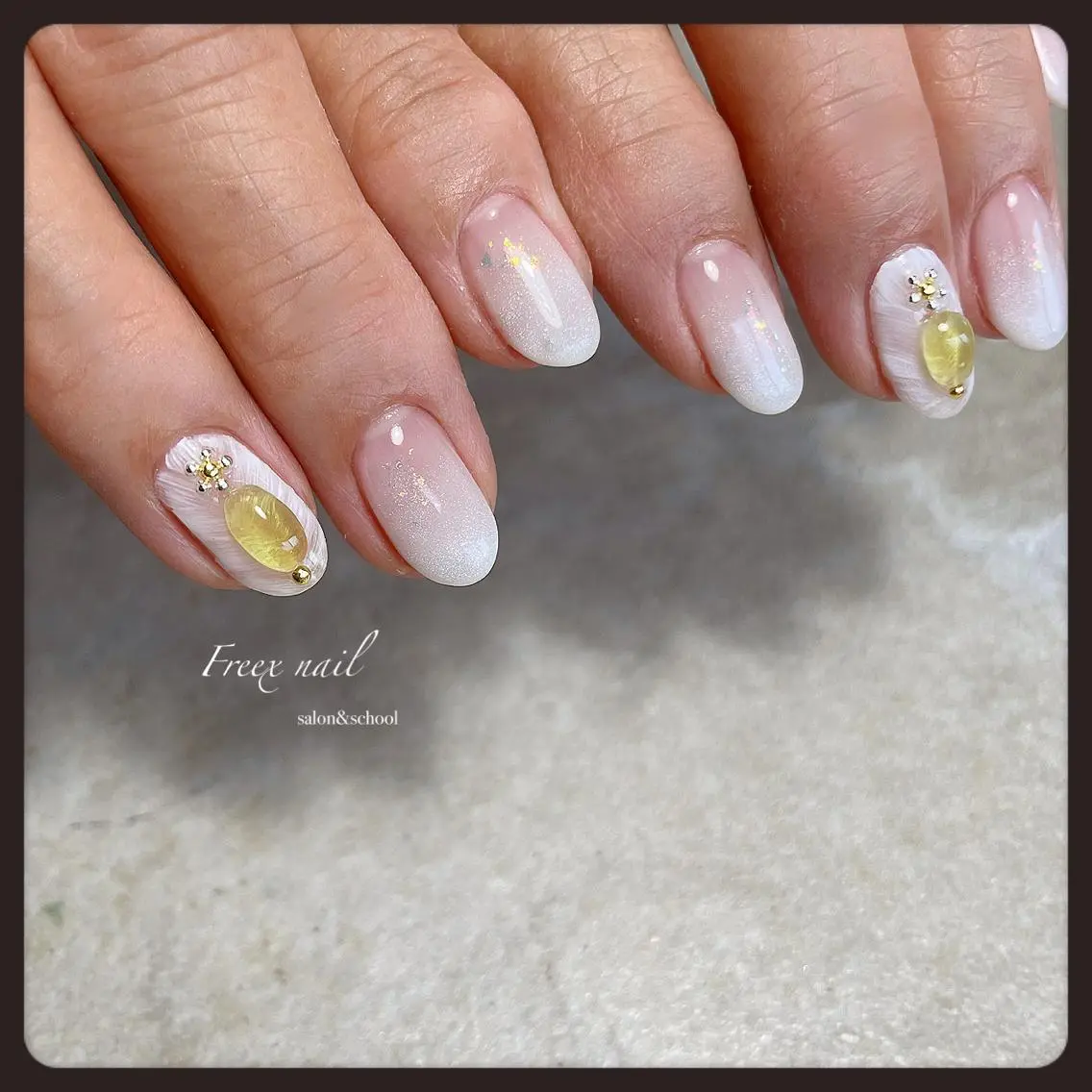 ネイル グラデーション ハンドネイル フットネイル freex nail /ニュアンス/個性派のネイルデザイン