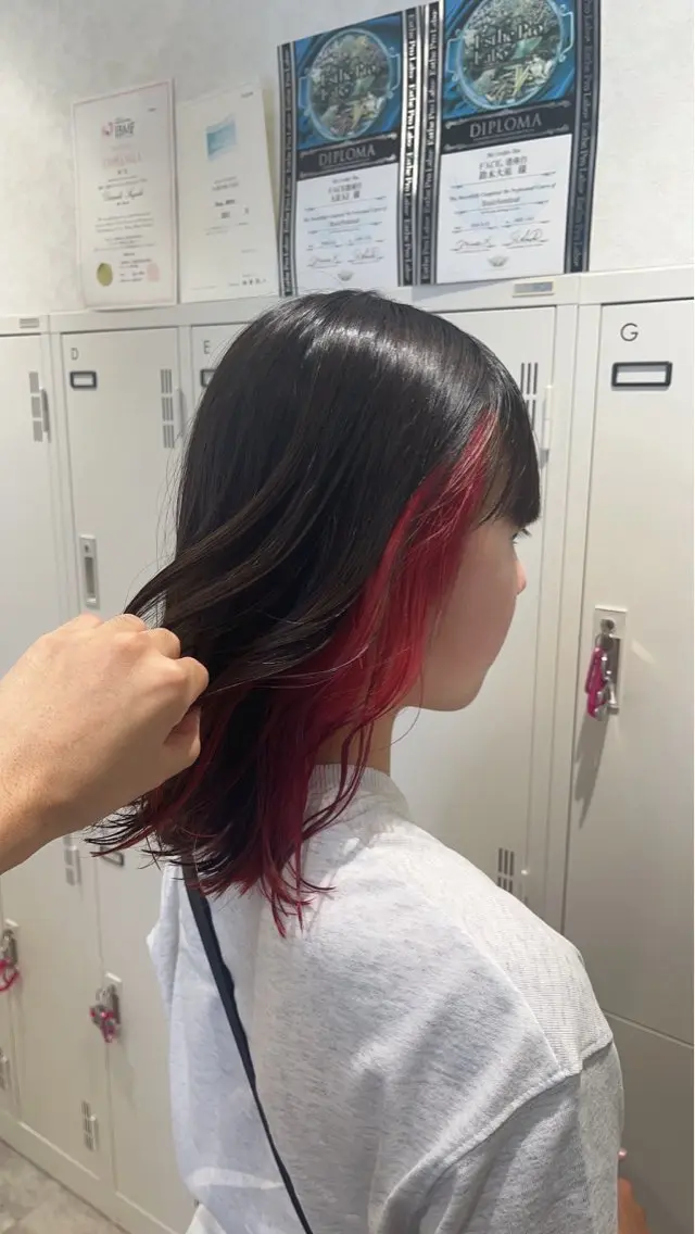 イヤリングカラー(ブリーチ込み)💖の写真