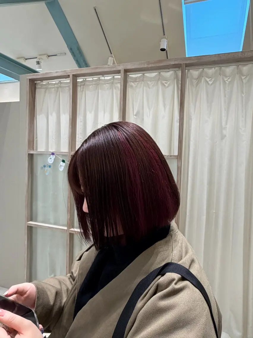 ポイントブリーチオンカラー(イヤリングorインナーカラー)🩷🪼の写真