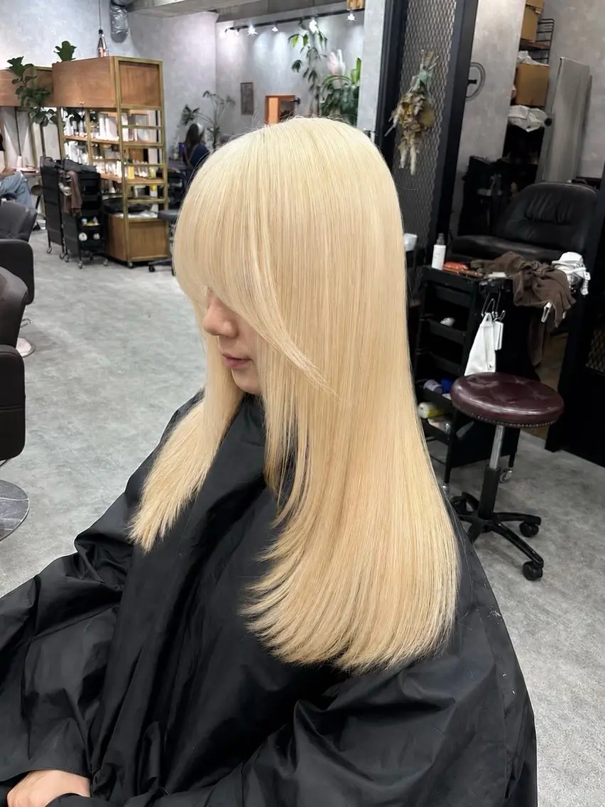 ロング ヘアカラー 【C'LD】 Mimoのヘアスタイル