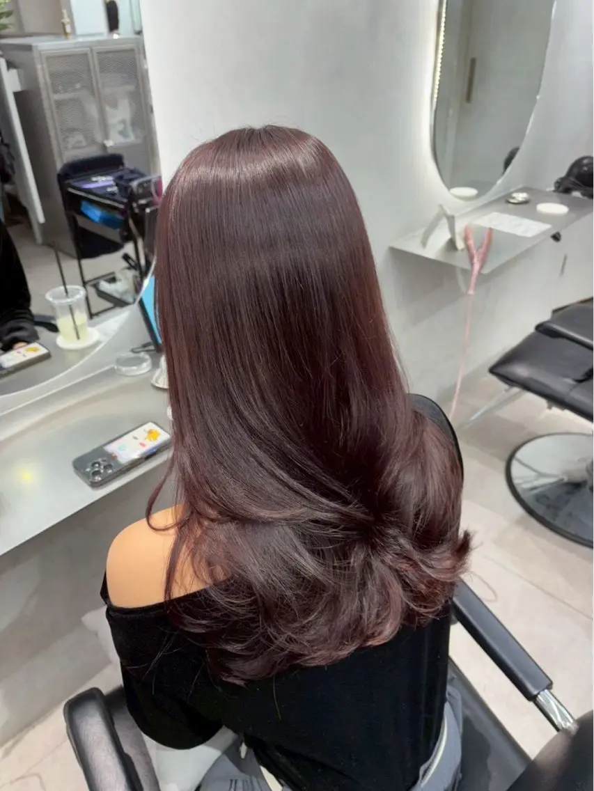 ロング ヘアカラー 髪質改善ストレート 🫧seiyaのヘアスタイル