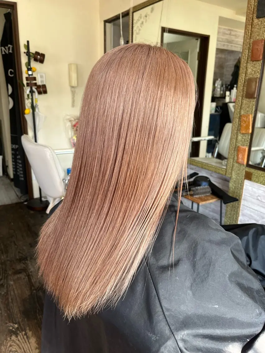 セミロング ヘアカラー 渡辺 健太のヘアスタイル