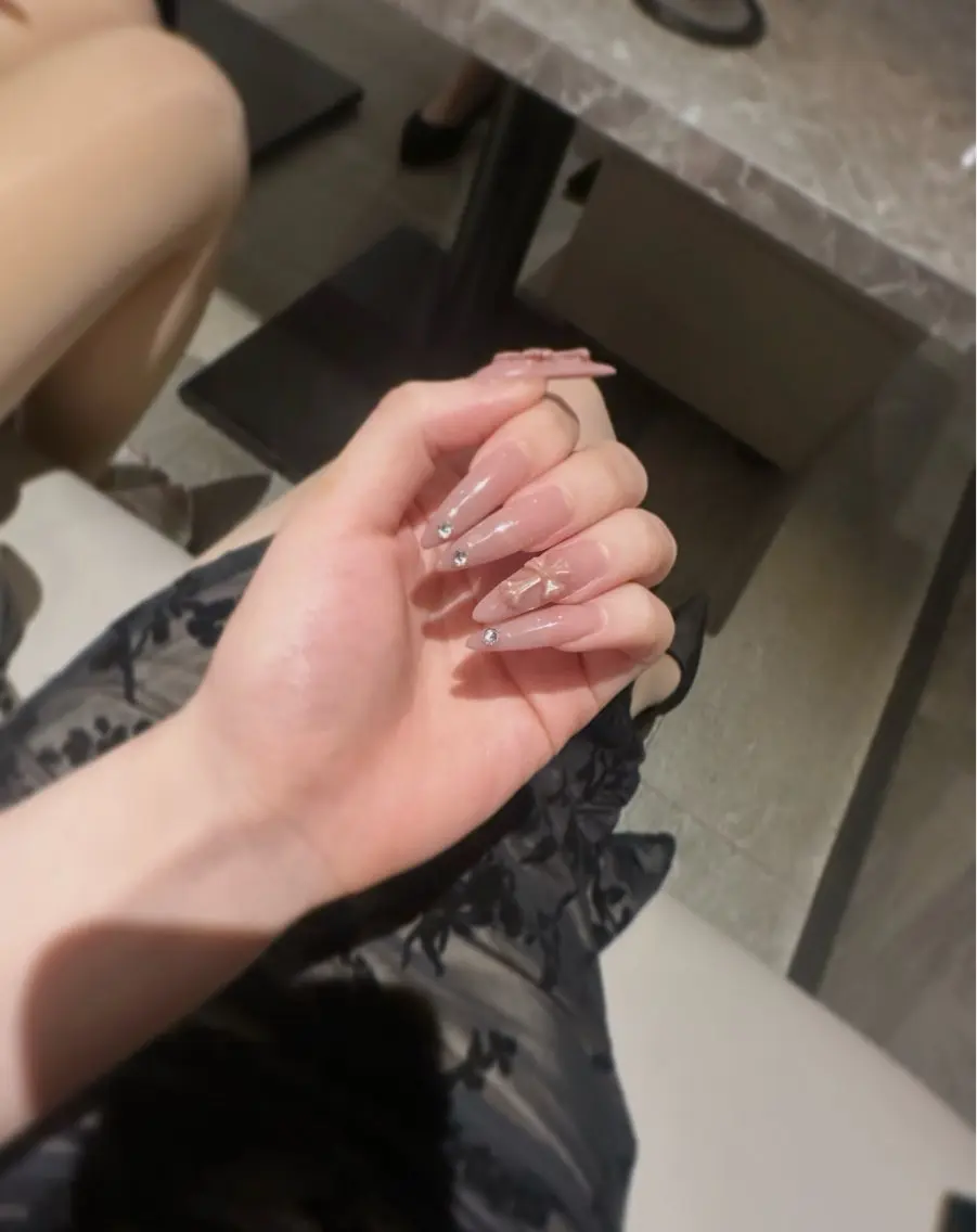 ネイル ハンドネイル Celeste 福井ネイル Rikoのネイルデザイン