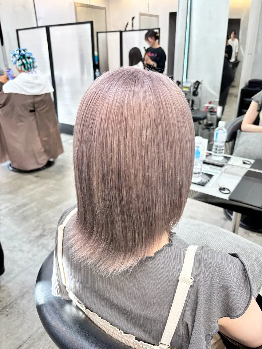 ショート カラー ベージュカラー ピンクカラー ピンクベージュ 🌷艶感カラー🌷 富施　優花のヘアスタイル