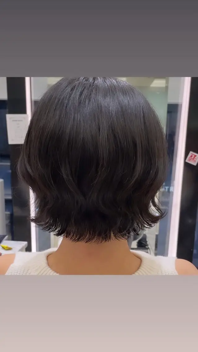 ミディアム パーマ ミディアムパーマ ボブ くびれヘア カット パーマ ボブパーマ 🌷ヨシカワハナコのヘアスタイル