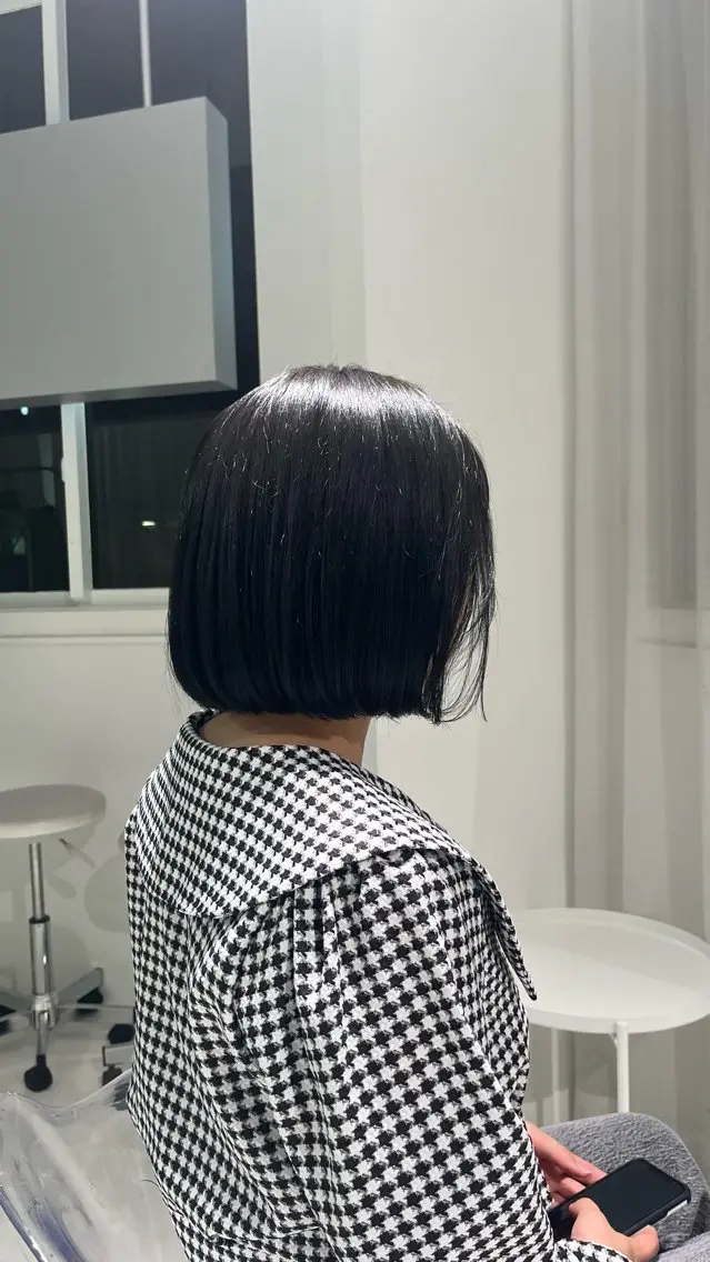 ショート ボブ ヘアカラー 🍓ハイトーンカラー 🎀nene🍓のヘアスタイル