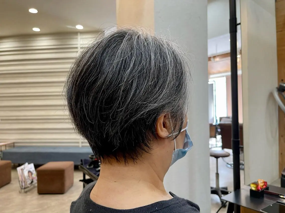 ショート カット くせ毛カット終着点 カワサキトオル溝の口のヘアスタイル