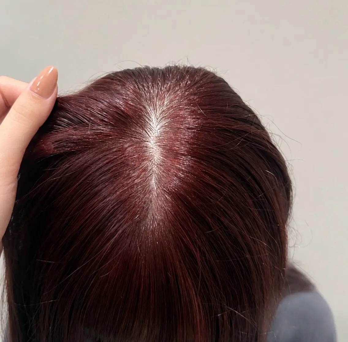 カラー 上田 美月のヘアスタイル