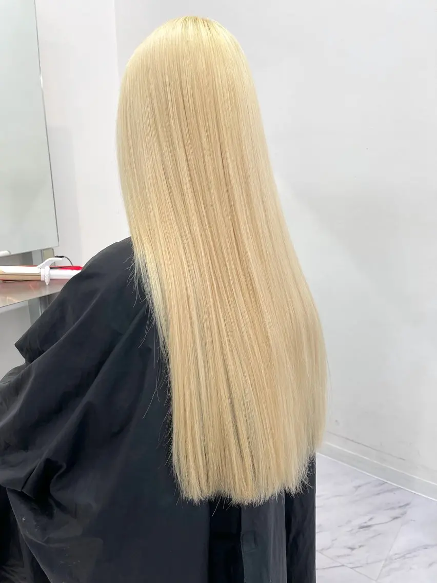 🌼イメチェンしたい方必見🌼ブリーチ２回+ケアオンカラー+oggiottoトリートメント🫧の写真