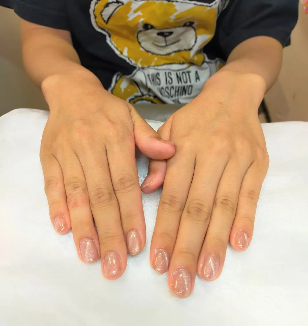 ネイル キラキラネイル マグネットネイル 夏ネイル maruyasu. yのネイルデザイン