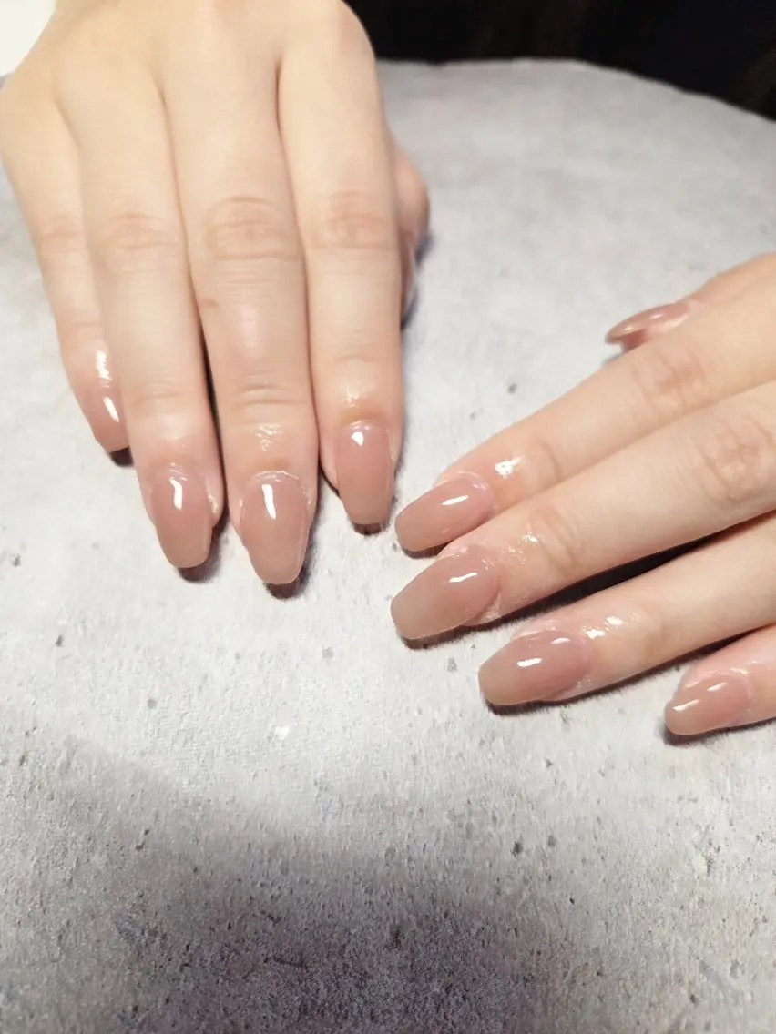 ネイル 長さ出し ジェルネイル キラキラネイル ラメ(グリッター) ラメグラデーション ハンドネイル flure de neige yukiのネイルデザイン