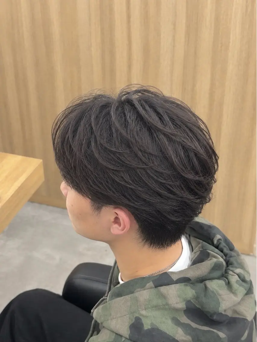 ショート パーマ ヘアアレンジ メンズ フェザーパーマ メンズパーマ ニュアンスパーマ カット 縮毛矯正 トリートメント ヘッドスパ ヘアセット 🔥メンズ特化パーマ 縮毛矯正/小林 海斗のヘアスタイル