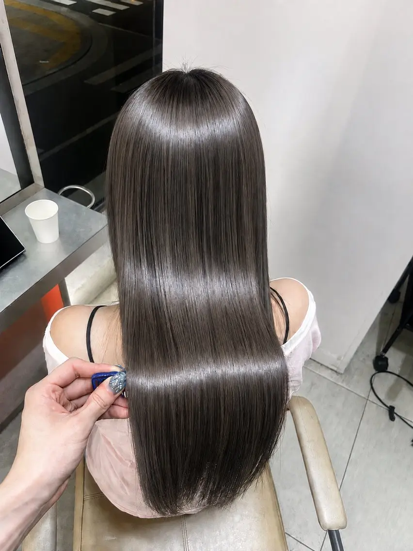 ロング パーマ 縮毛矯正 酸性ストレート ストレートパーマ カット 縮毛矯正 トリートメント 池袋|酸性ストレート •縮毛矯正 KOKIのヘアスタイル