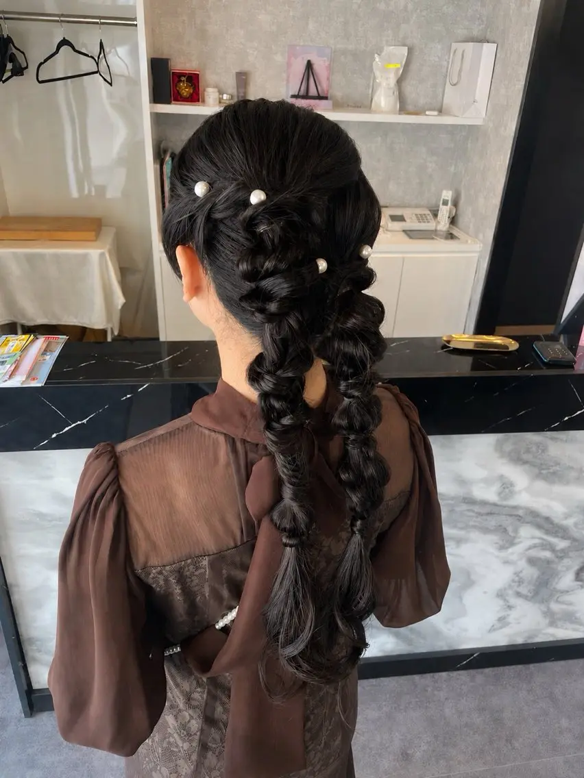 ヘアアレンジ ヘアセット  ︎︎ 寧音のヘアスタイル