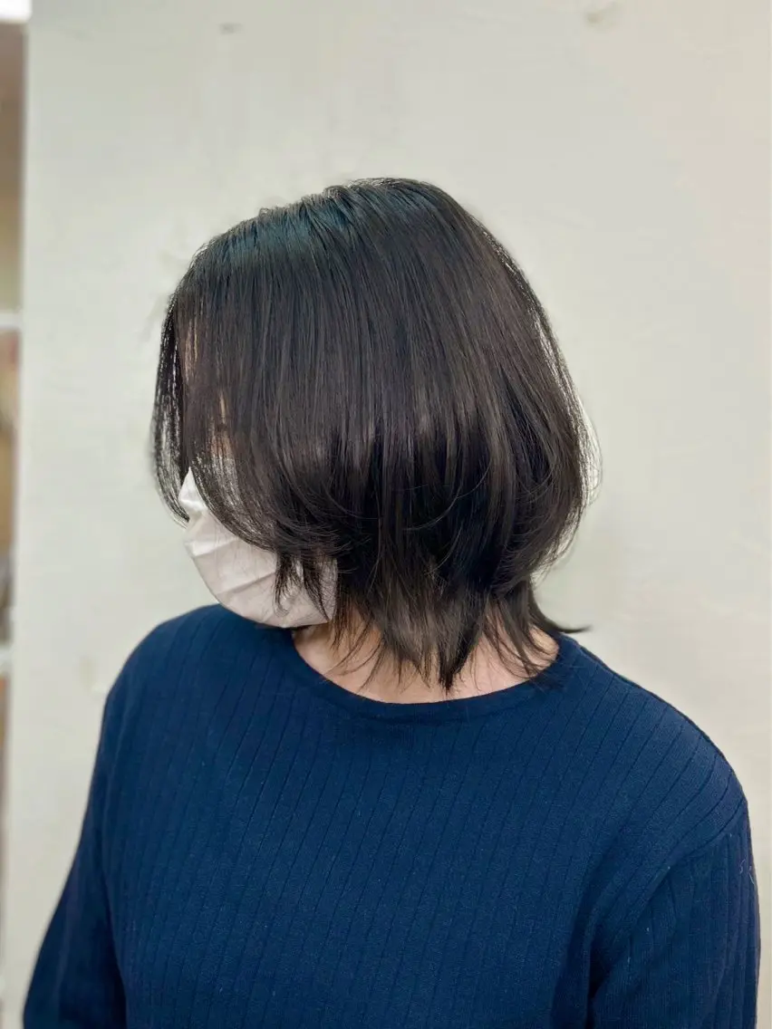 ミディアム ボブレイヤー ボブ レイヤーカット ウルフカット 冨田 豊のヘアスタイル