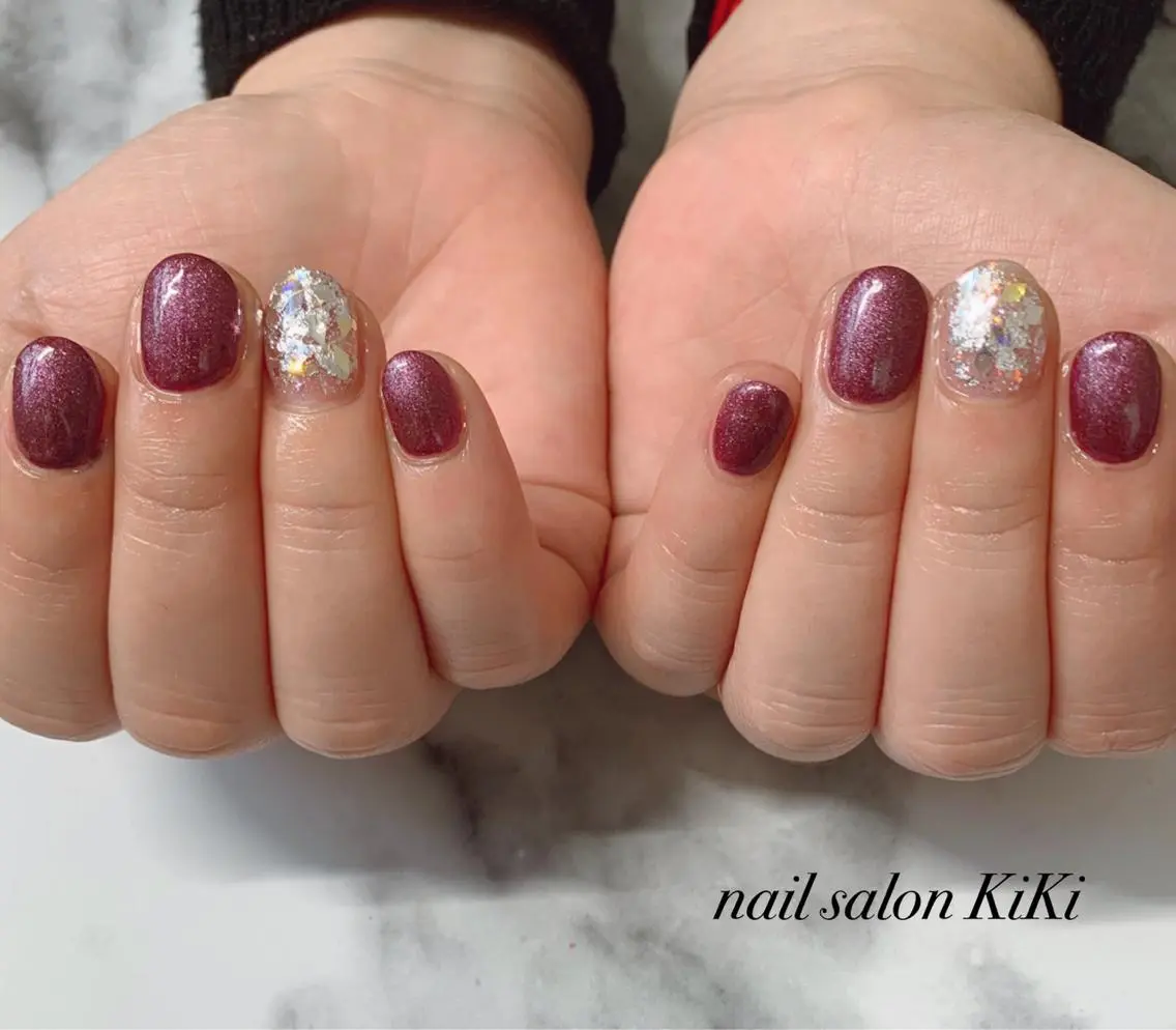 ネイル キラキラネイル K. KiKiのネイルデザイン