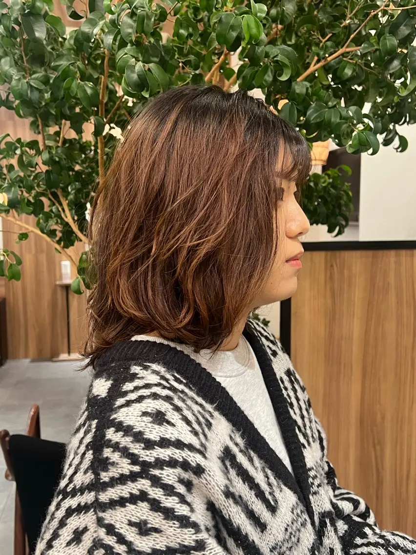 ミディアム 村中 逸紀のヘアスタイル
