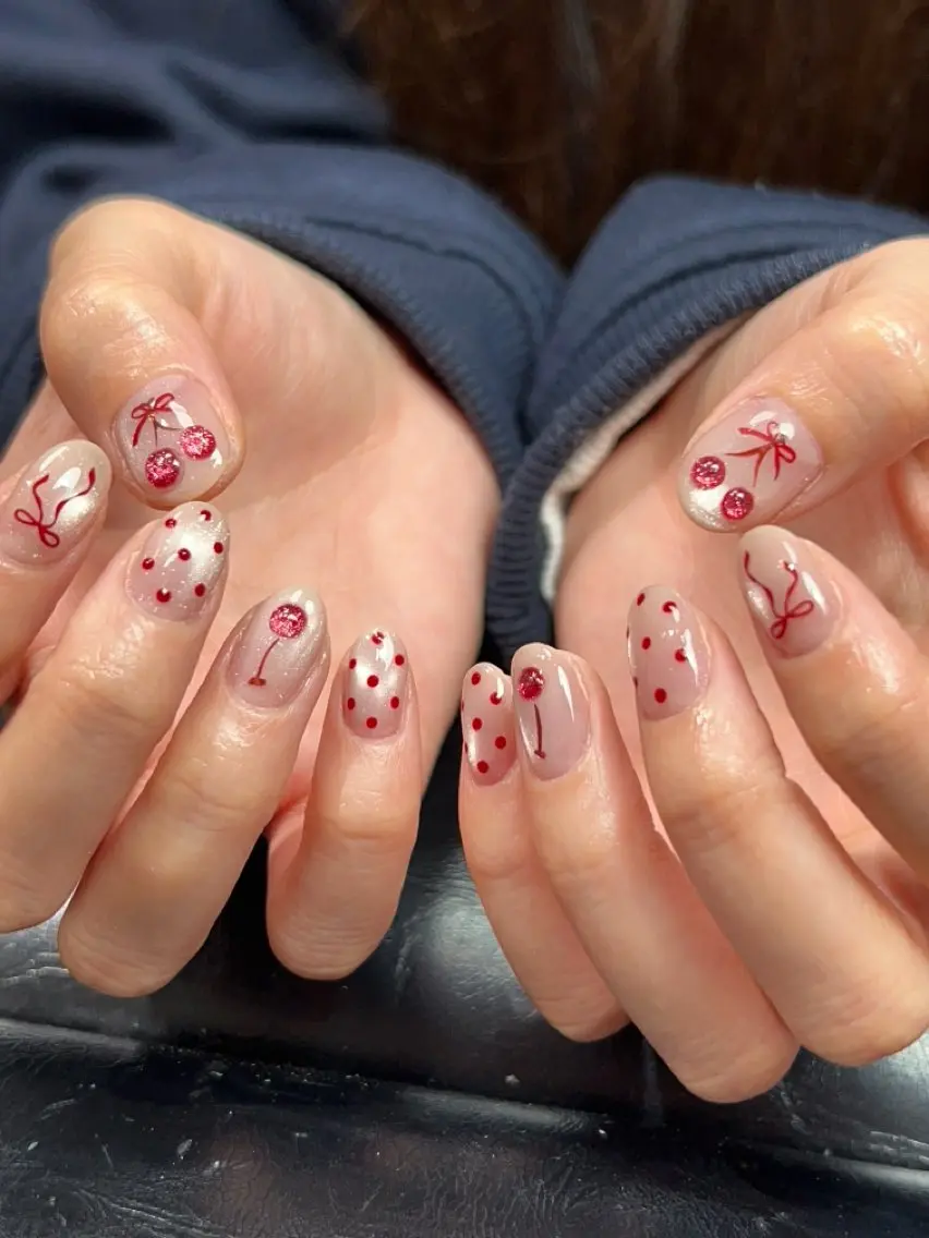 ネイル グラデーション ラメ(グリッター) マグネットネイル ミラーネイル ニュアンスネイル ハンドネイル Lumi de nailsのネイルデザイン