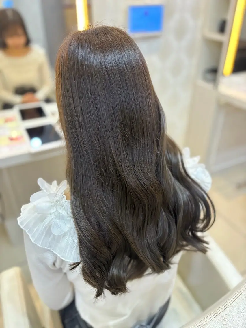ロング カラー ヘアカラー たかはし ここあのヘアスタイル