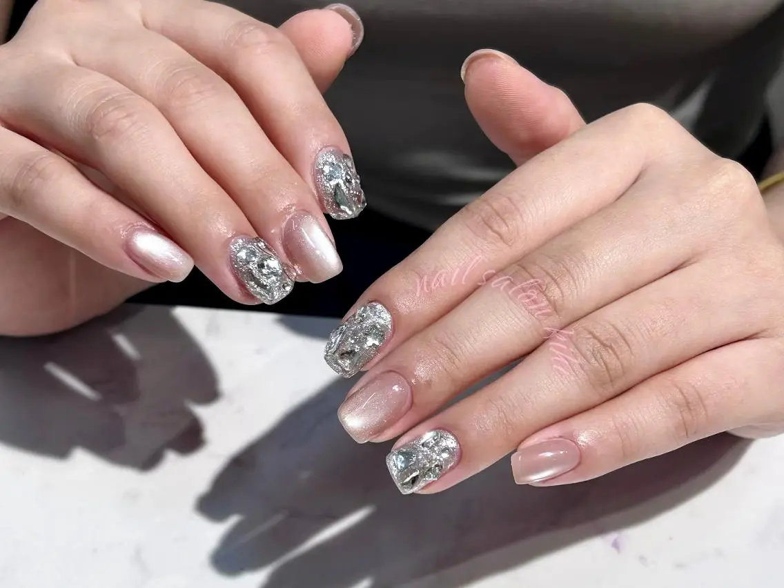 ネイル ハンドネイル フットネイル ユリ🎀長さだし/ パラジェル/持ち込みのネイルデザイン
